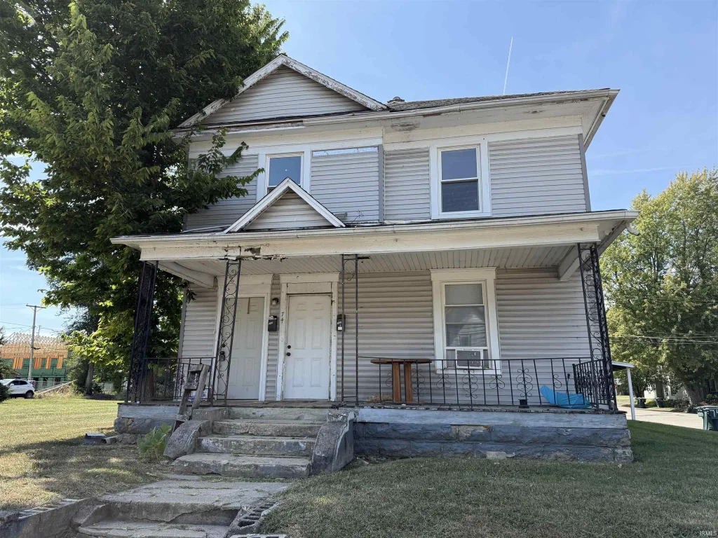 747 N Mulberry Street, Muncie