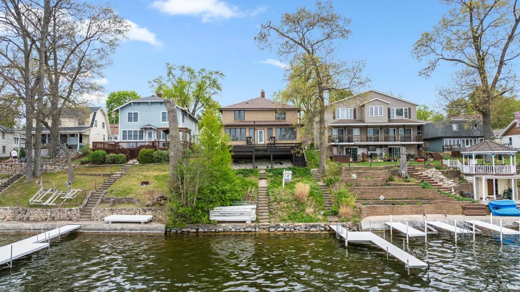 8241 E Wade Lane, North Webster