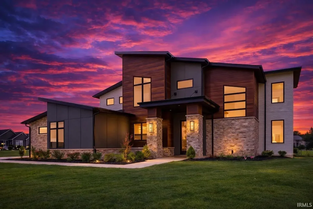 10491 Beaugreen Cove, Leo