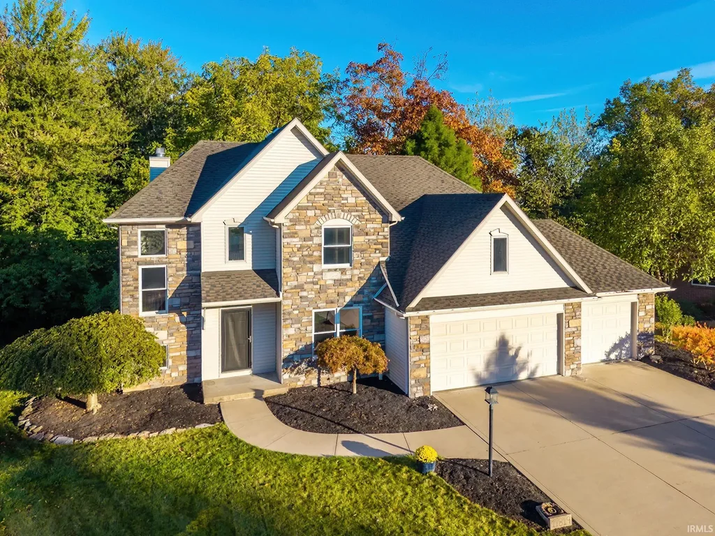 11819 Island Cove Drive, Fort Wayne