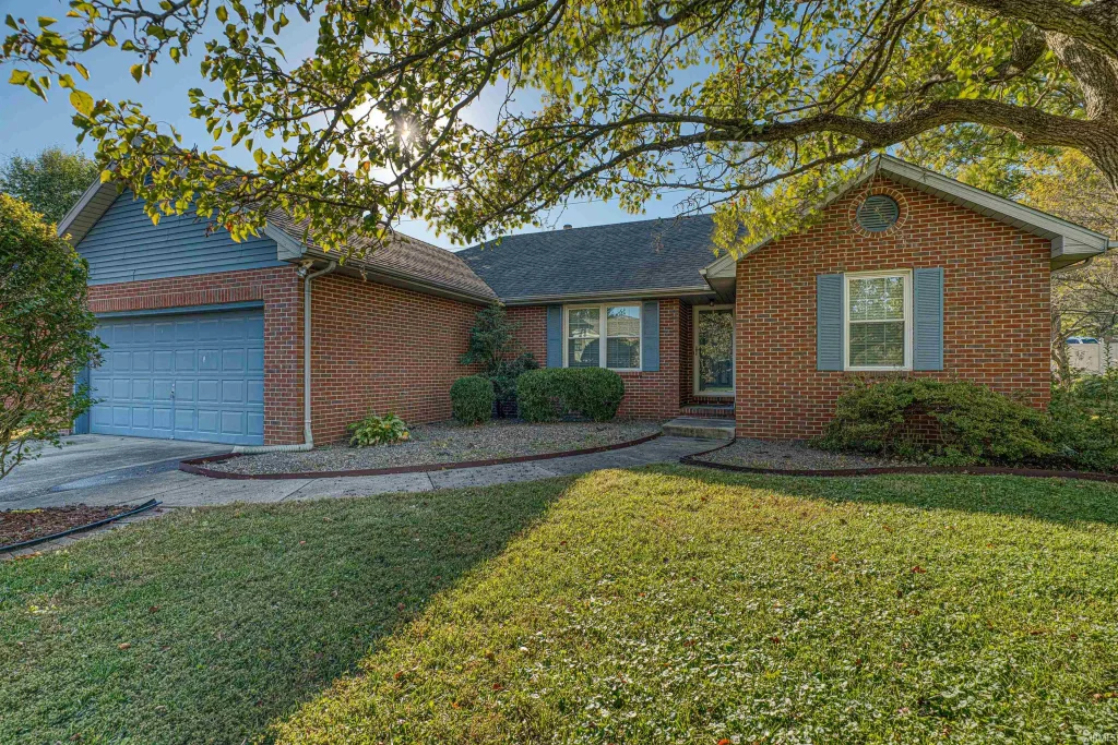 5830 Oak Ridge Drive, Evansville