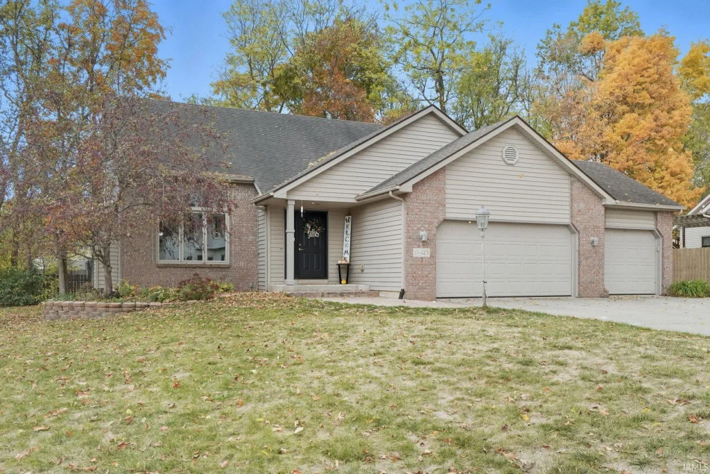 10423 Willow Creek Drive, Fort Wayne