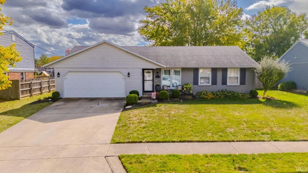 408 Walnut Drive, Gas City