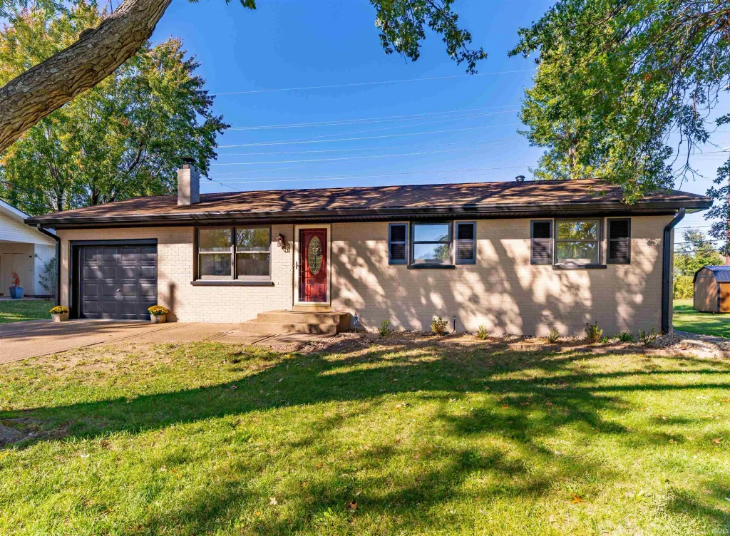 2908 Longacre Drive, Evansville