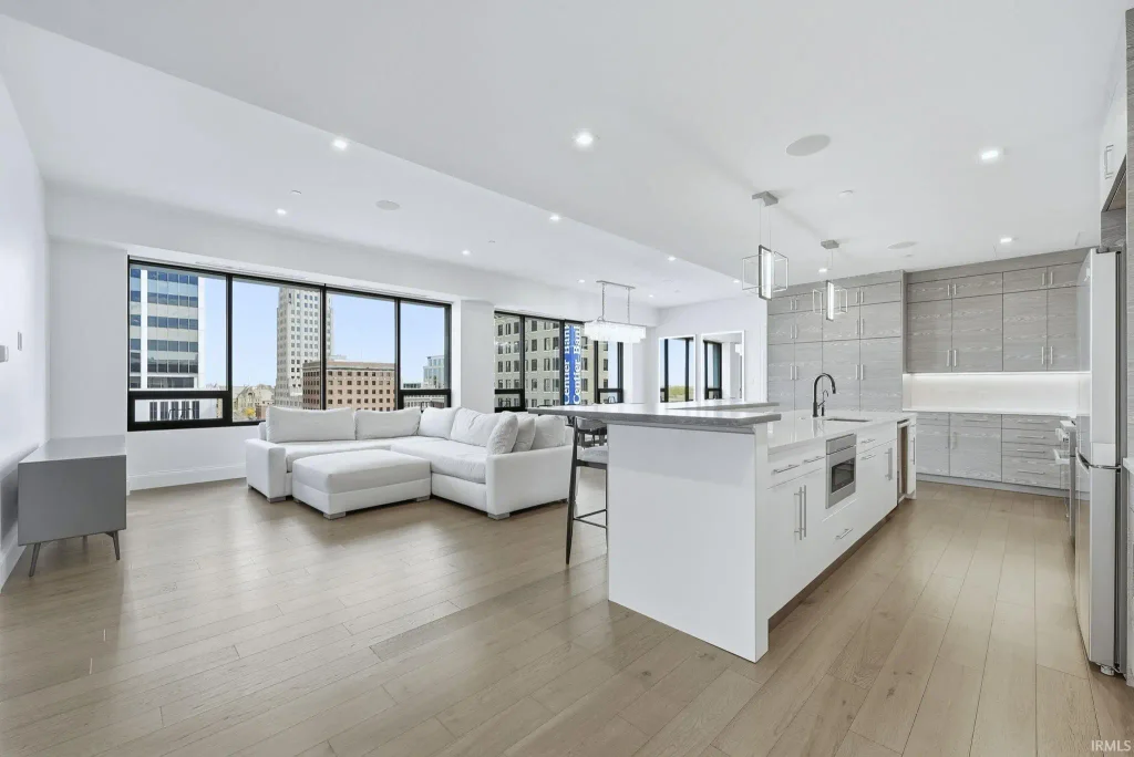 202 W Berry Street 730, Fort Wayne