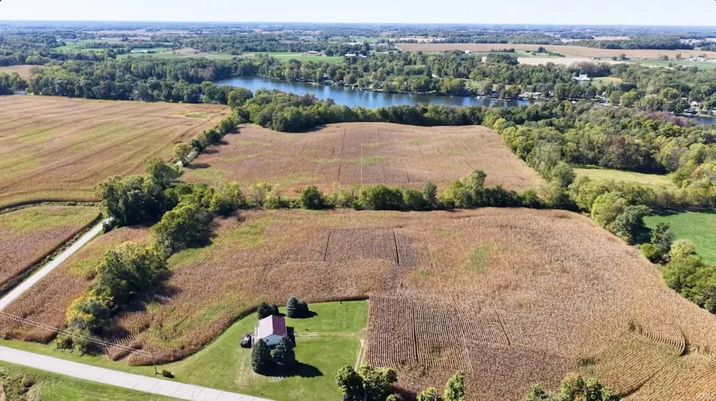 2140 S 500 E, Lagrange