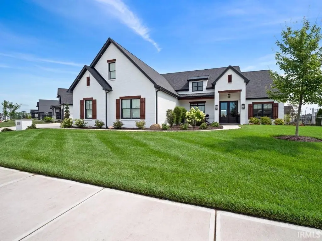 2247 Mercato Bay, Fort Wayne