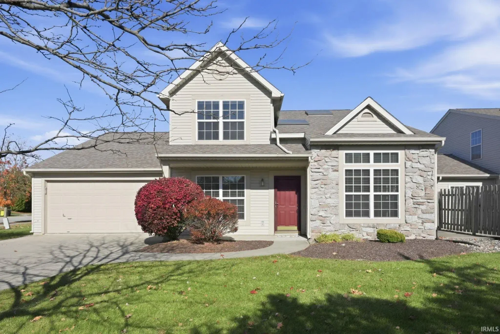 5602 Thornbriar Lane, Fort Wayne