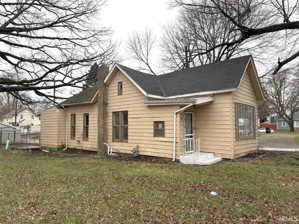 1331 Michigan Avenue, Fort Wayne