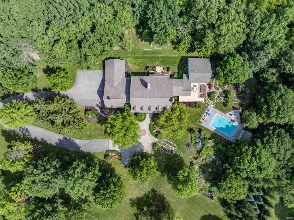 5414 Abbeyhill Road, Fort Wayne