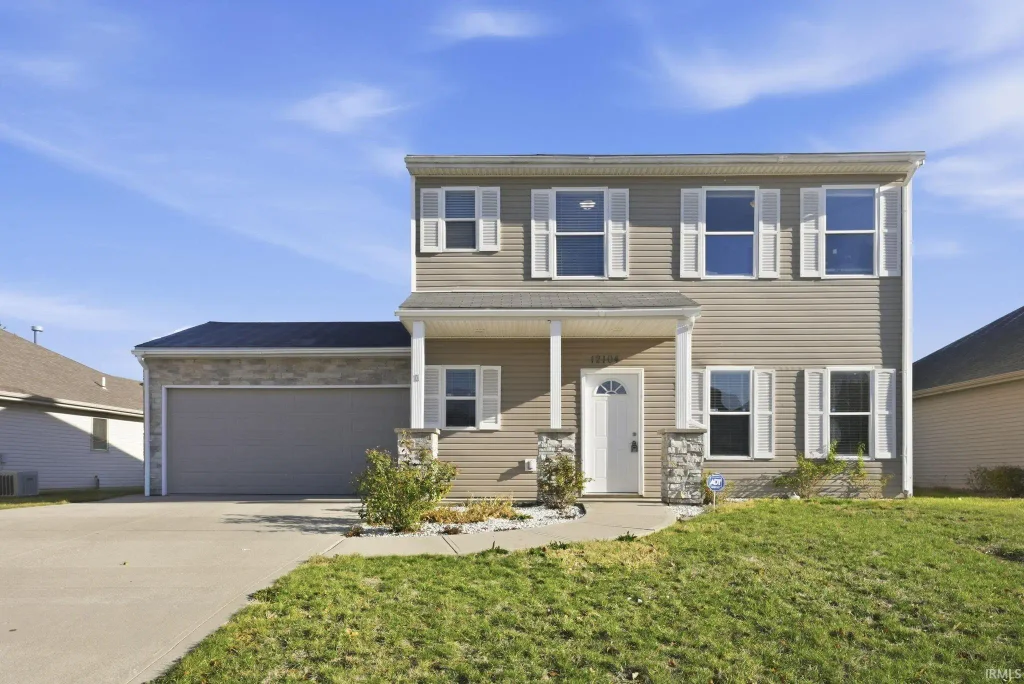 12104 Tapered Bank Run, Fort Wayne