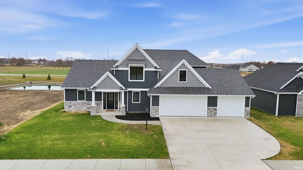 9378 Fuji Cove, Fort Wayne