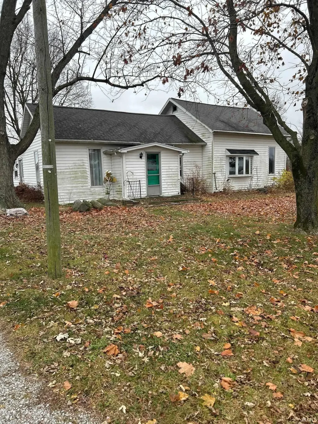 7145 S 950, South Whitley