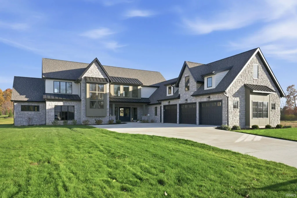 594 Contour Cove, Huntertown