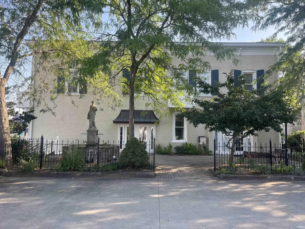 530 Main Street, Ferdinand