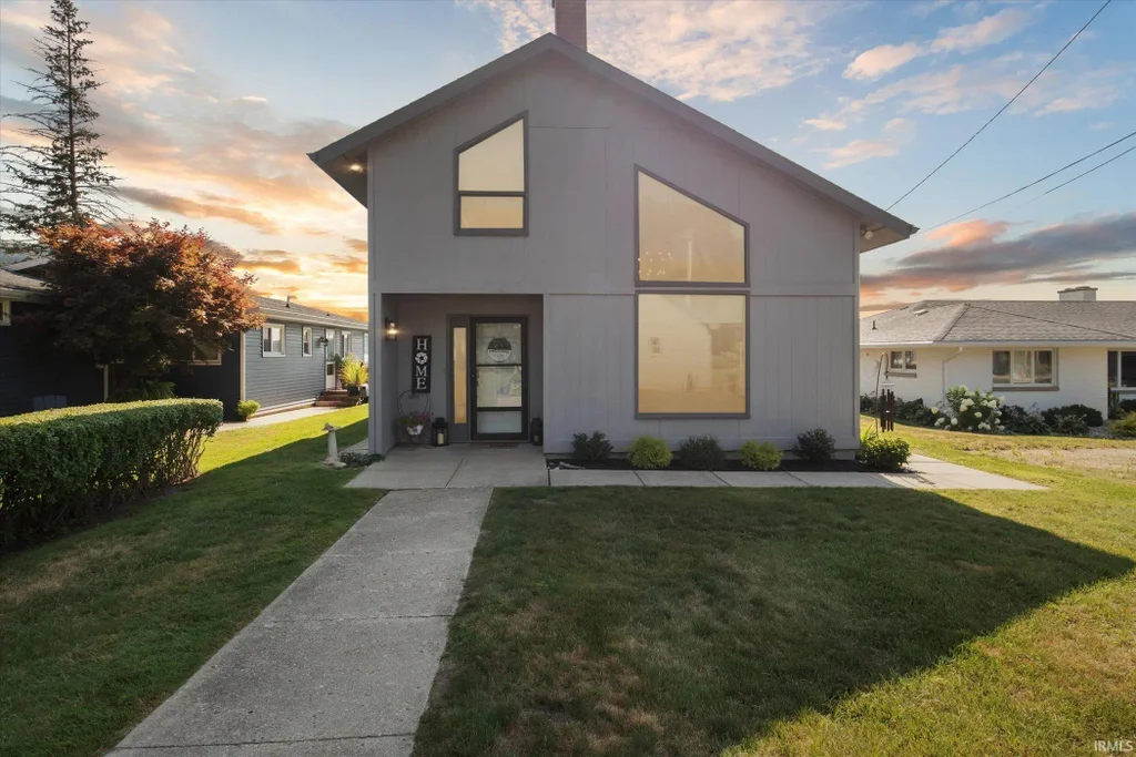 51174 North Shore Drive, Elkhart