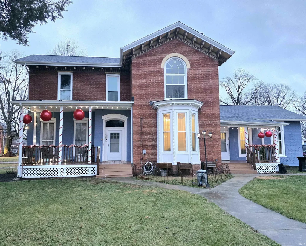 408 E Diamond Street, Kendallville