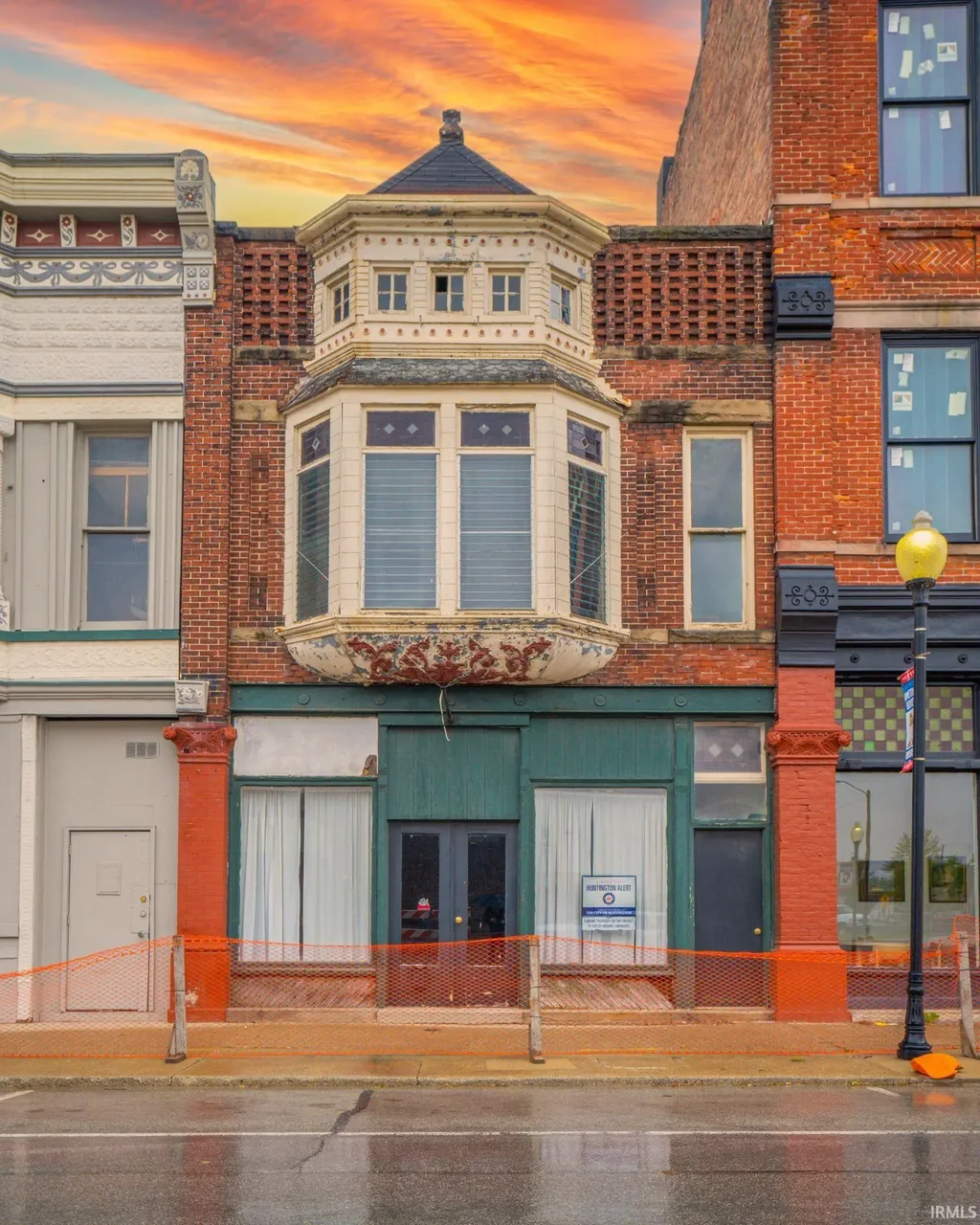 20 N Jefferson Street, Huntington