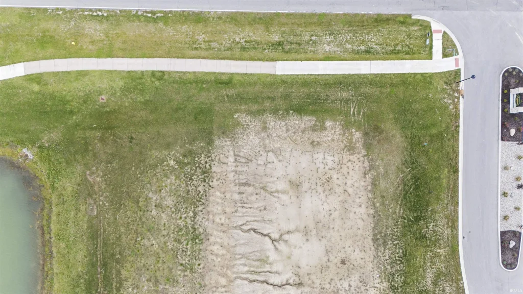 2224 Golfview Drive 145, Auburn