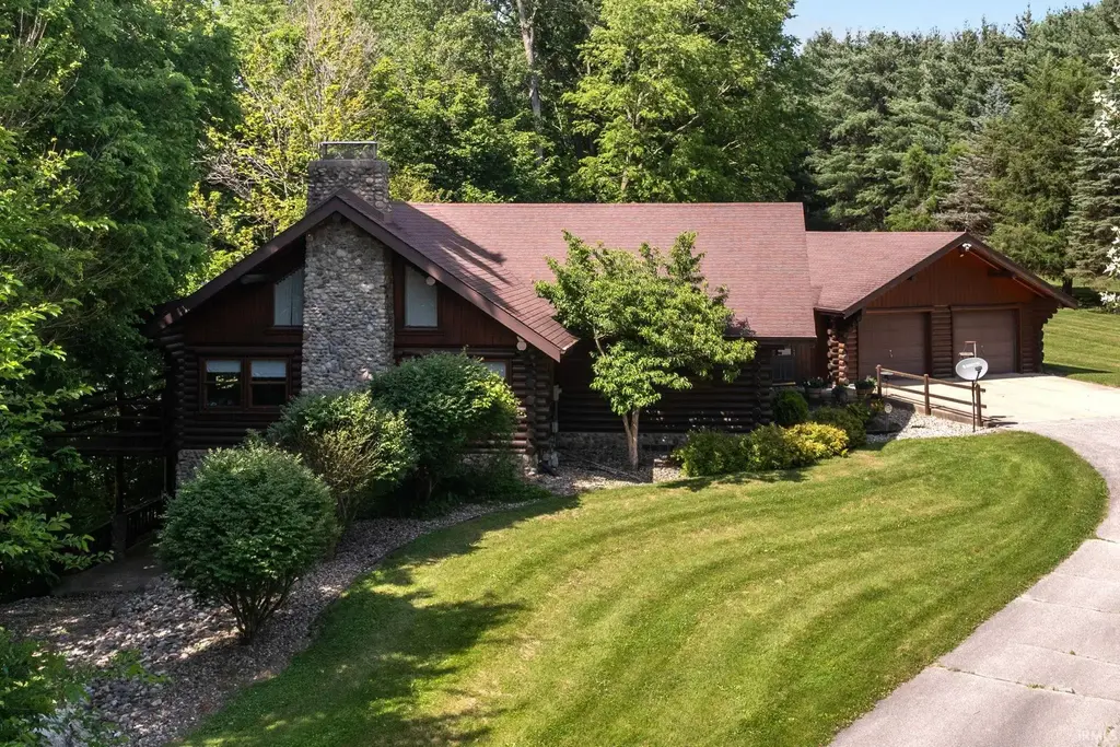 24205 County Road 126, Goshen