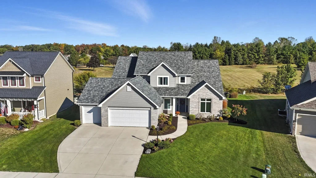 15026 Leo Creek Boulevard, Leo