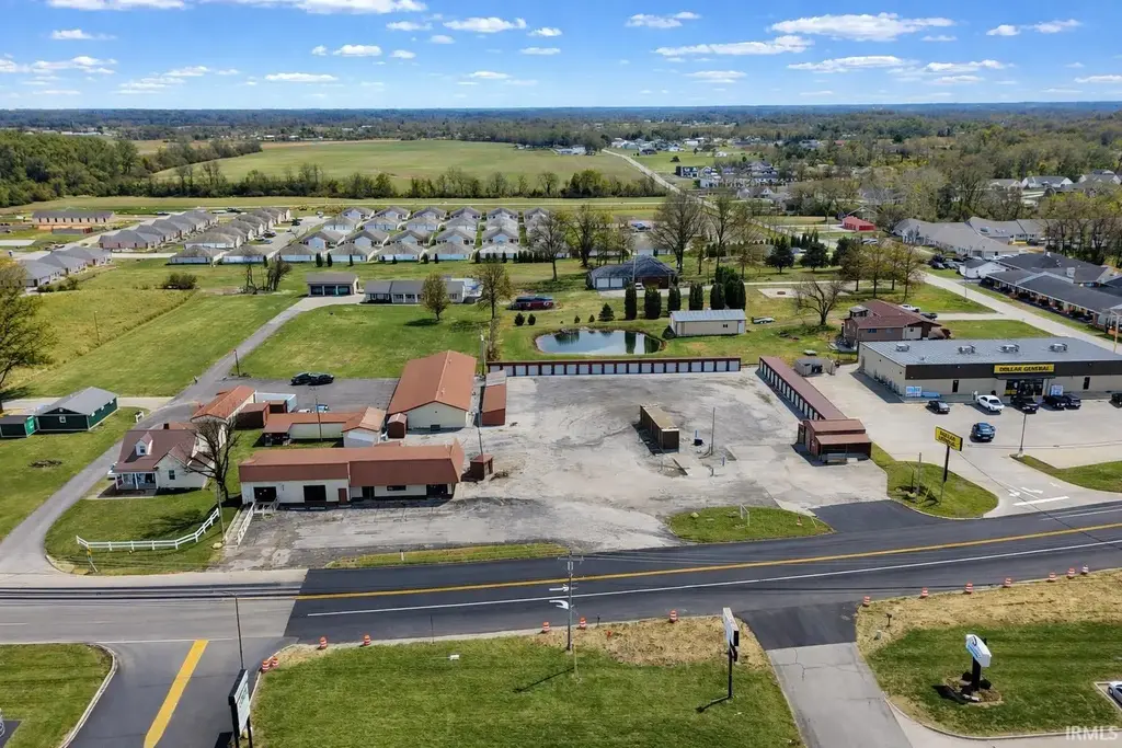 2301 E Highway 50 Highway, Washington