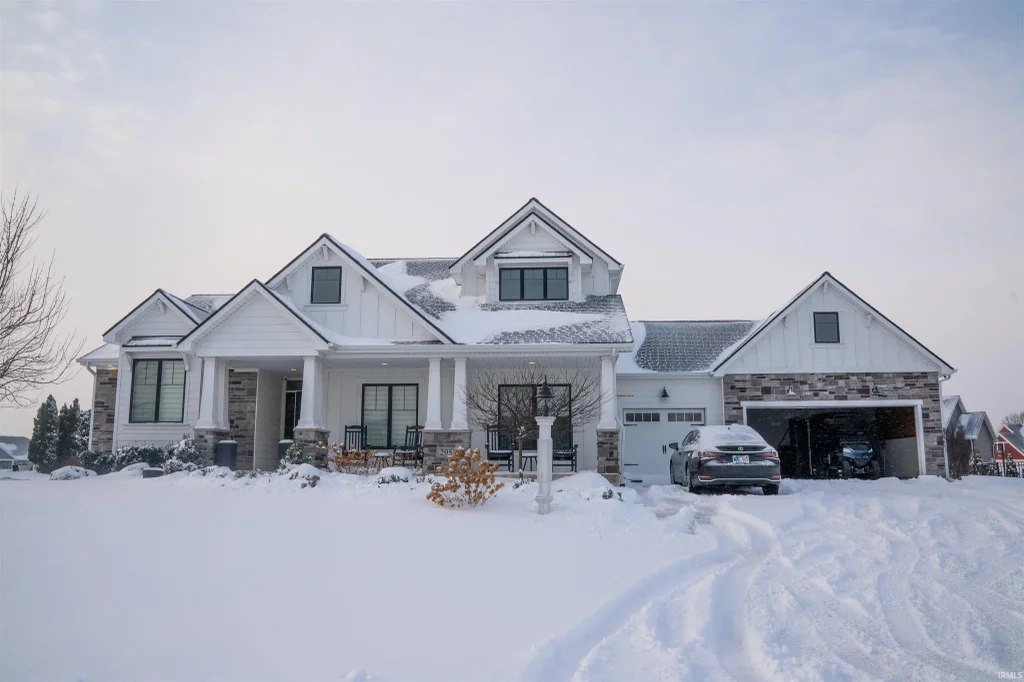 295 Quell Court, Fort Wayne