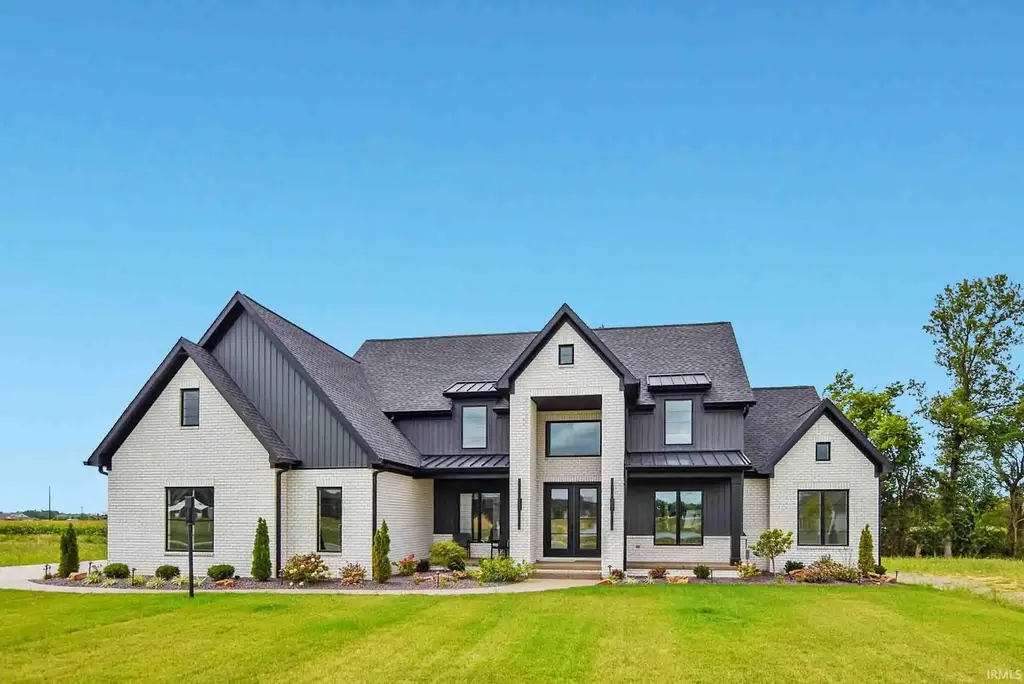 2874 Lake Drive, Newburgh