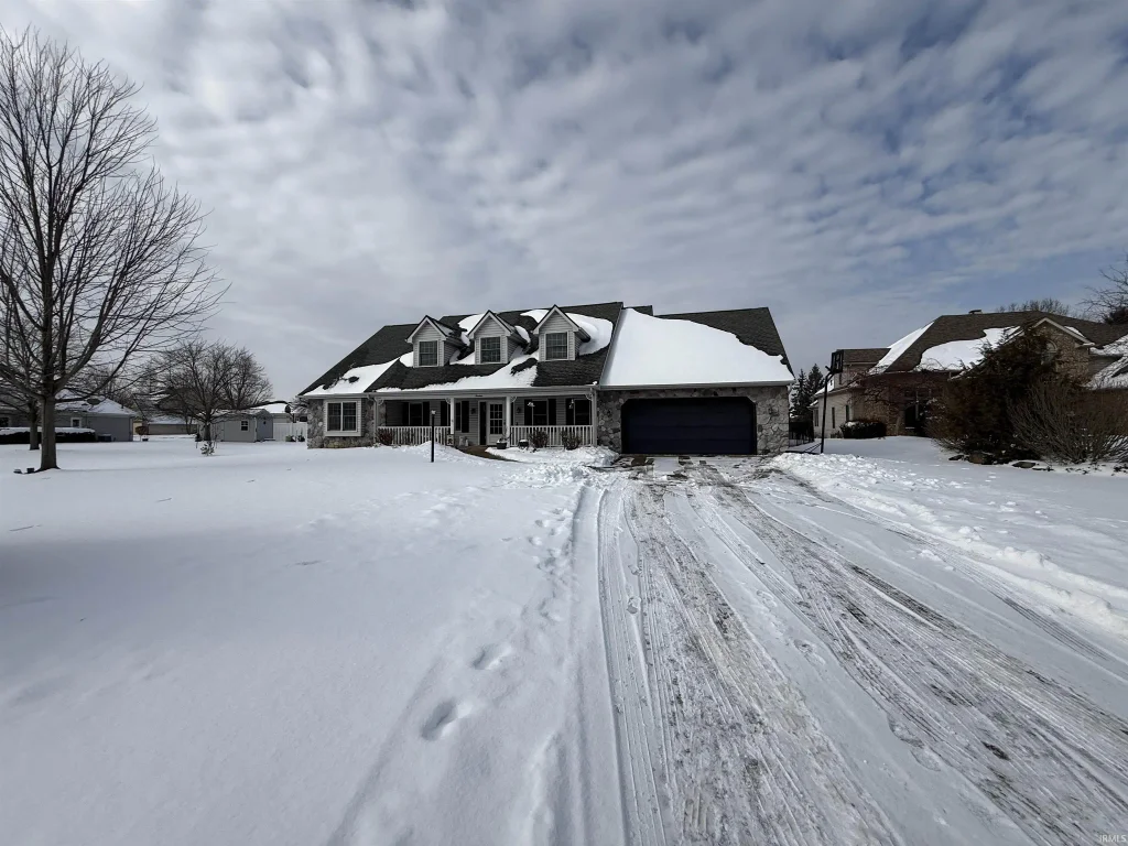 14 Millside Road, Huntington