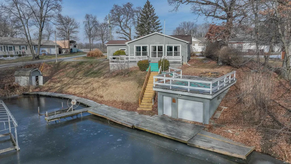 5629 N Stahl Road, Monon