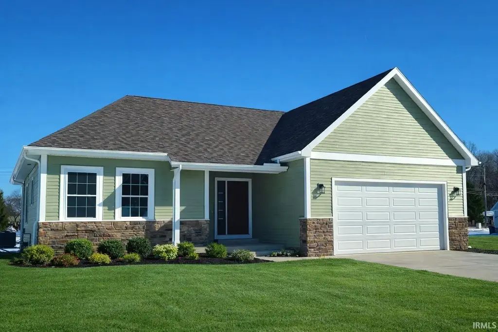 13522 N 200 E Street 24, North Manchester
