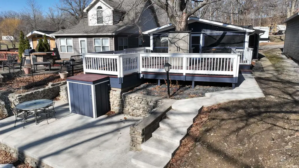 12386 W Crest Drive, Monticello