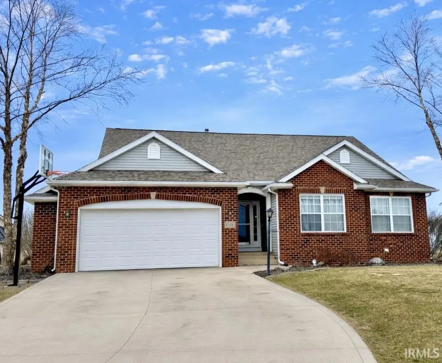 1366 W Glenview Court, Columbia City