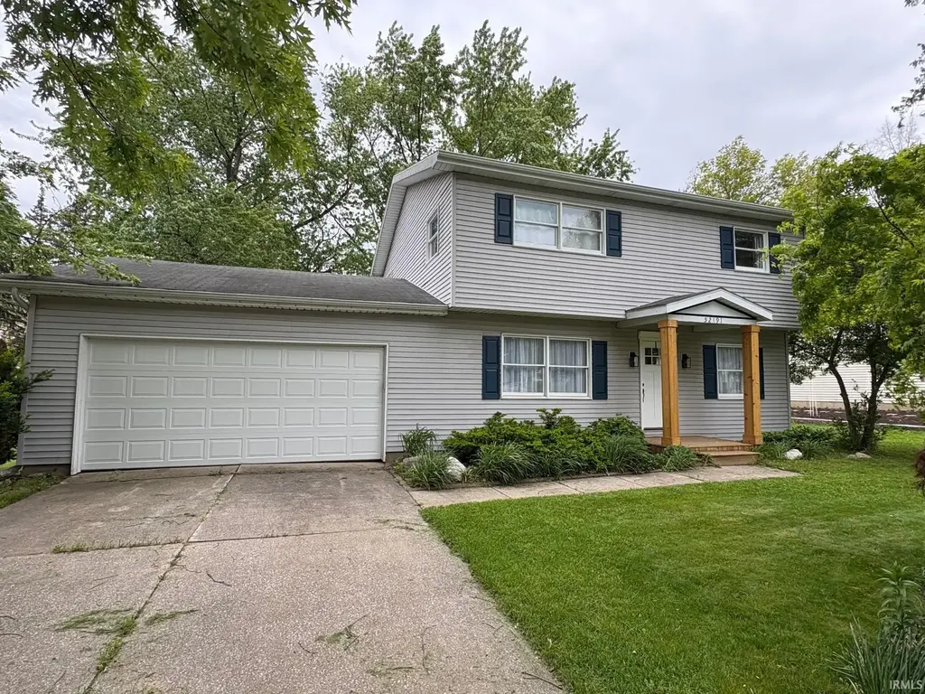 52191 Carriage Hills Drive, South Bend
