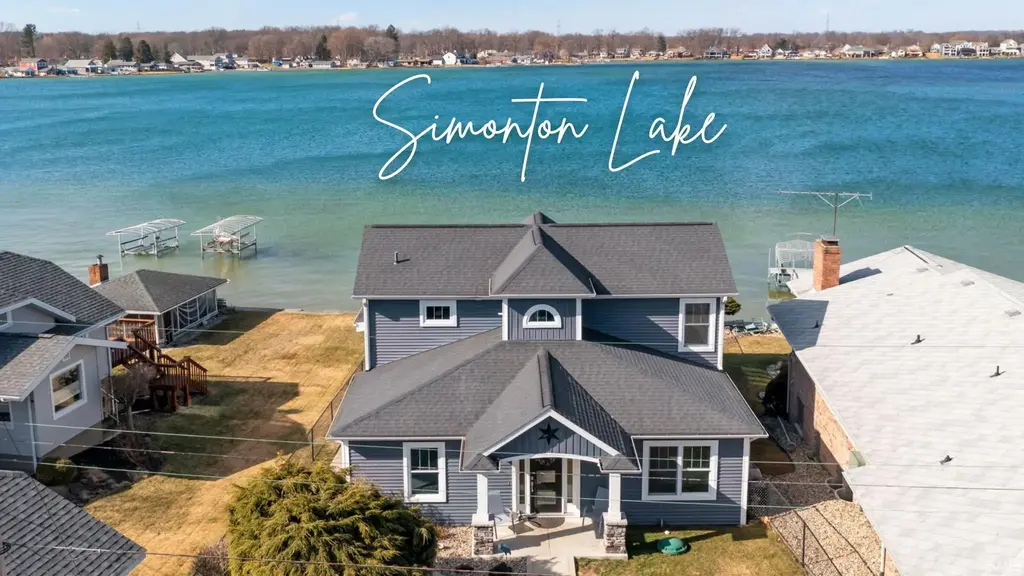 25983 Lake Drive, Elkhart