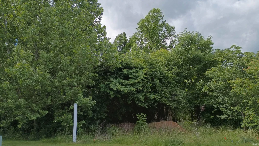 5062 & 5058 W September Drive, Bloomington