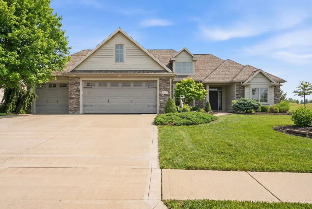 3735 Shinnecock Court Court, Fort Wayne