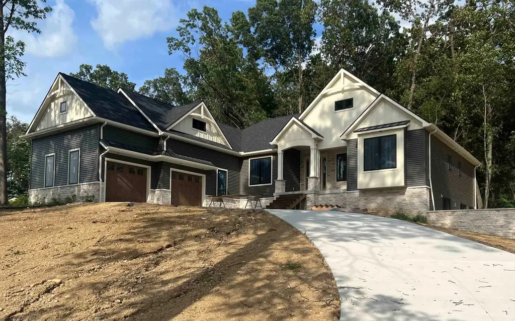 53300 Summer Breeze Drive, South Bend