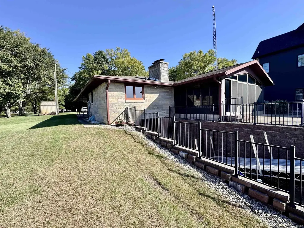 2922 S Country Club Dr S, Rochester