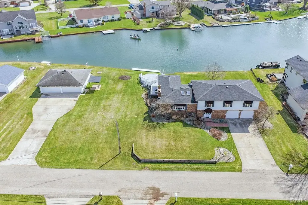51198 Aqua Drive, Elkhart