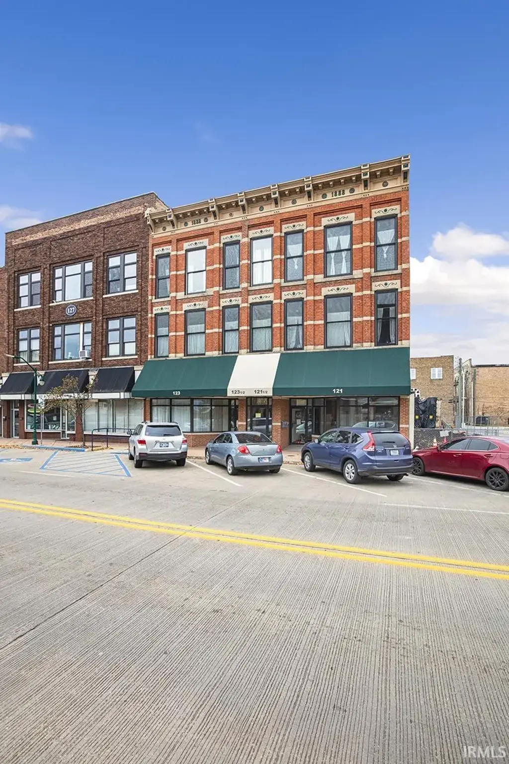 121 & 123 S Main Street, Elkhart
