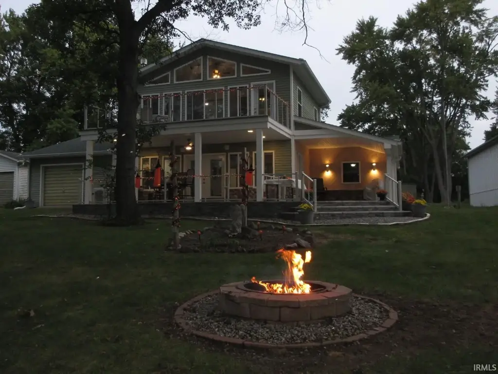 3102 E Mckinley Drive, Monon