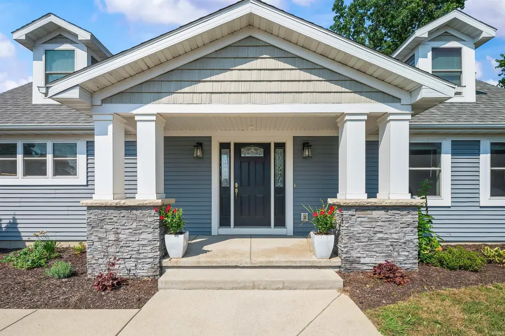 623 Corby Boulevard, South Bend