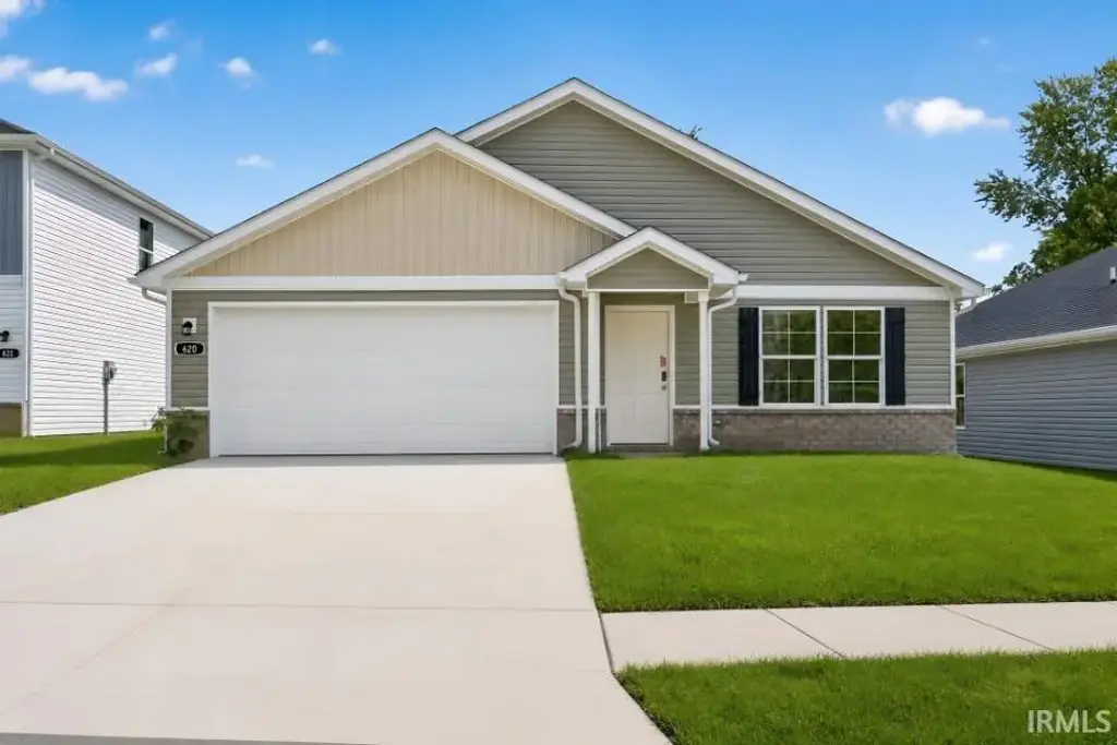 620 Brendle Way, Jeffersonville