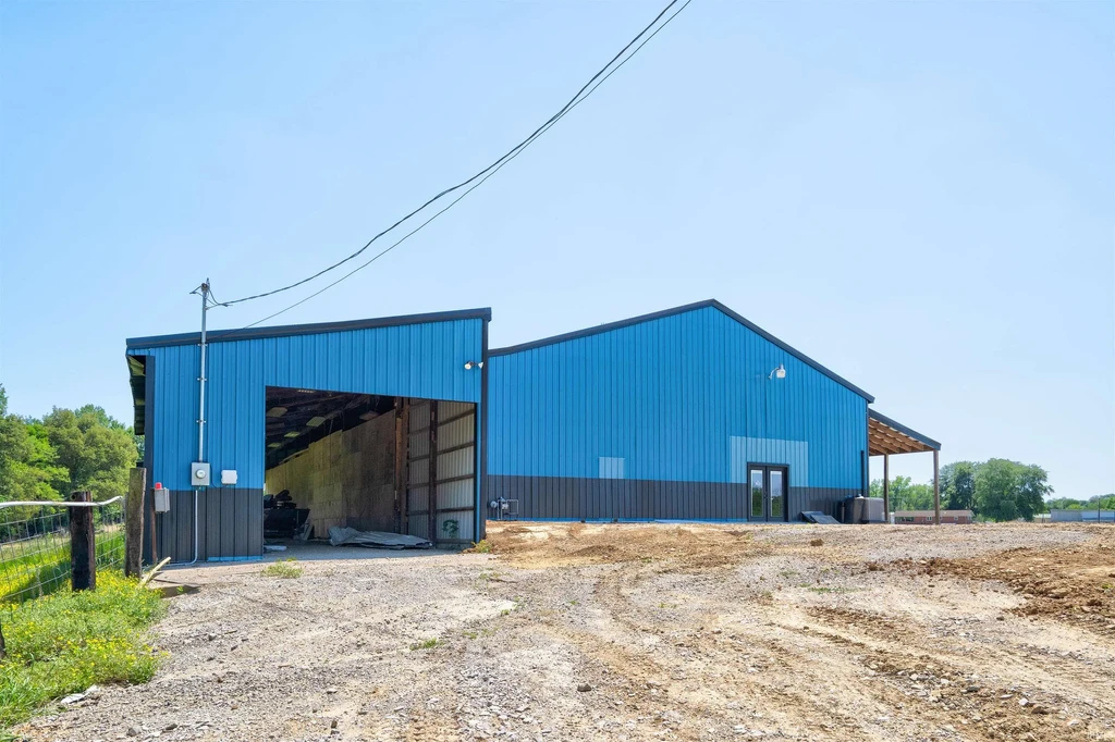 225 W Rimstidt Street, Rockport