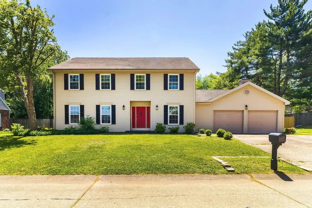 6301 E Oak Street, Evansville