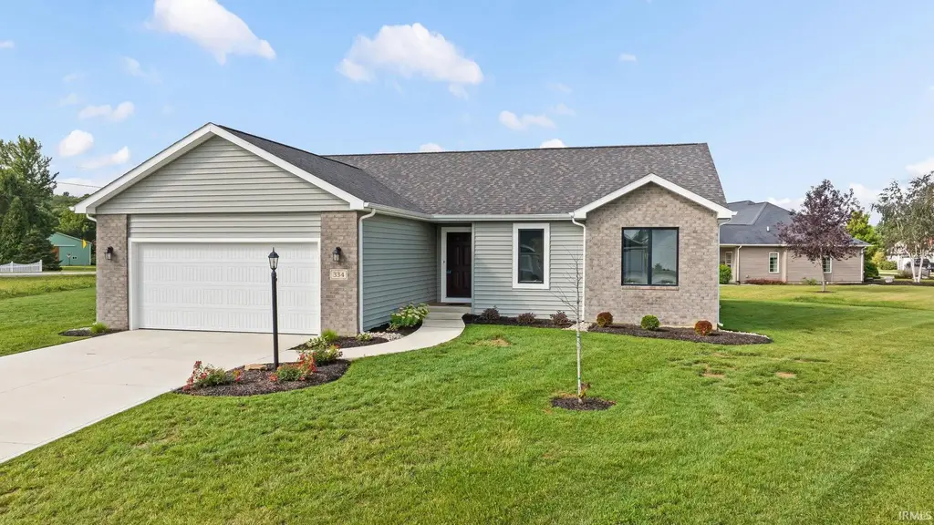 334 Cottonwood Court, Markle