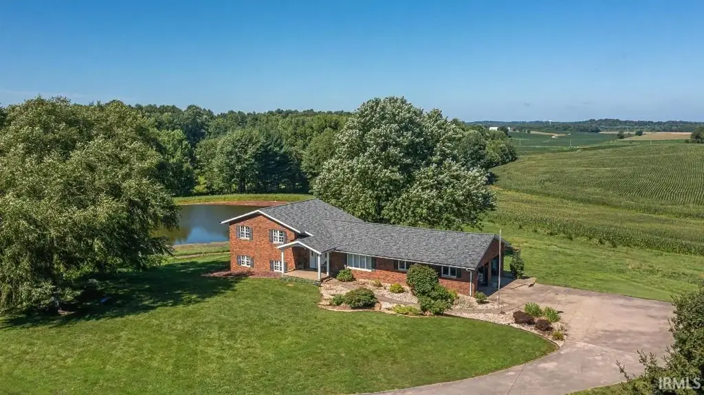 4627 S 50e, Huntingburg