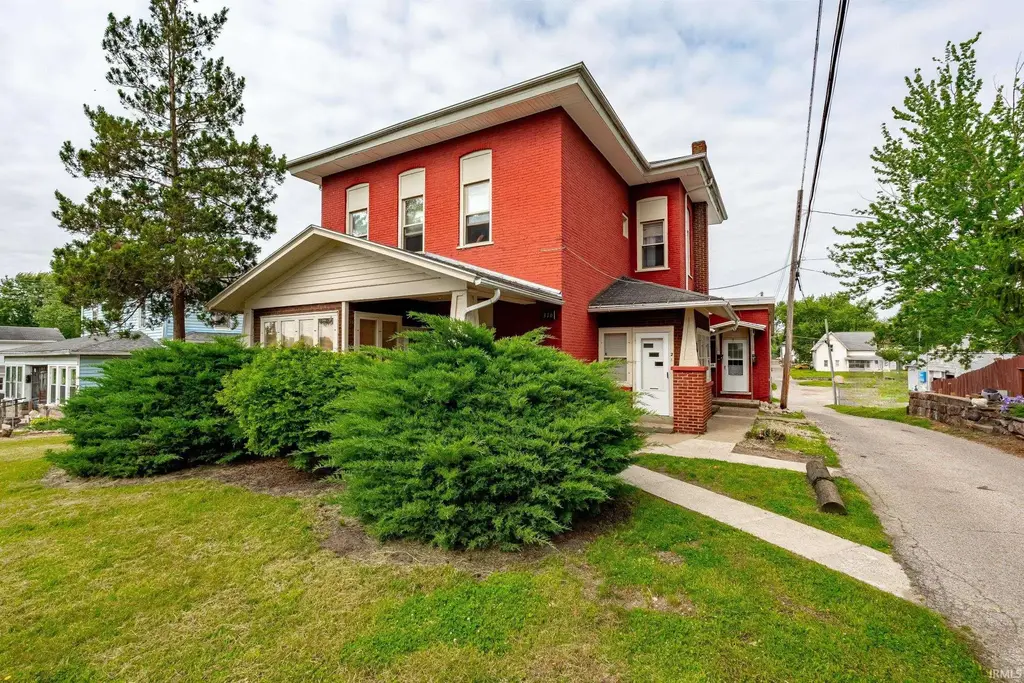 316 S Washington Street, Warsaw