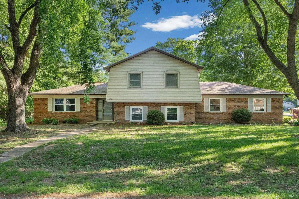 5314 Lynnwood Drive, West Lafayette